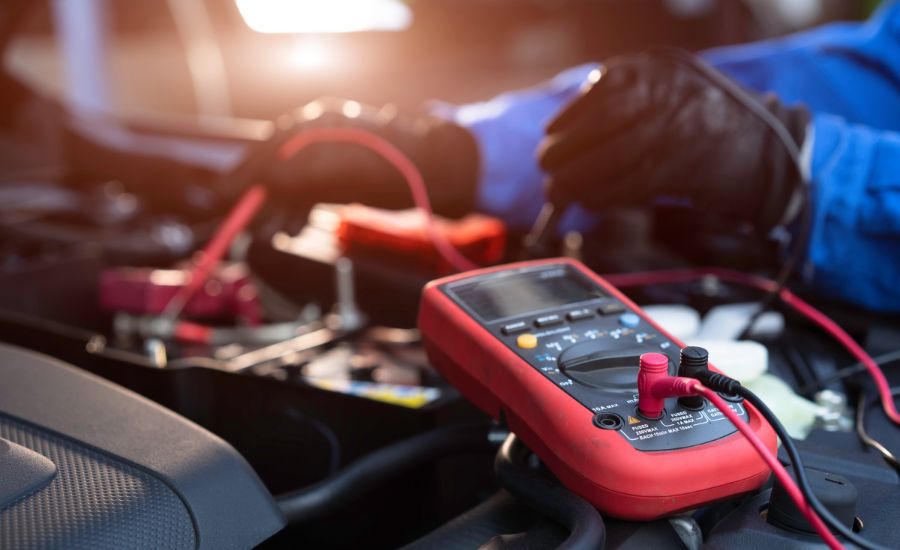 Range Rover, Defender, & Discovery Car Battery Testing & Health In Sacramento CA